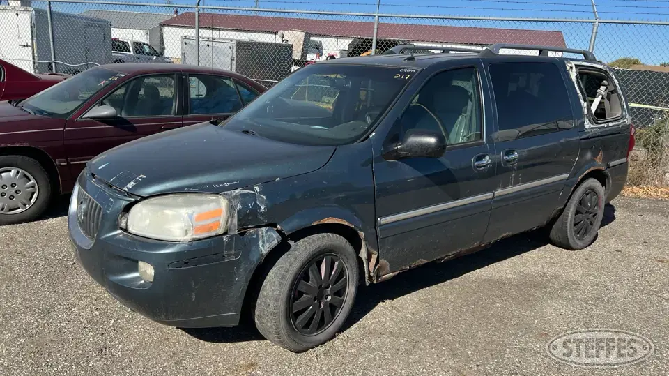2005 Buick Terraza CXL Van