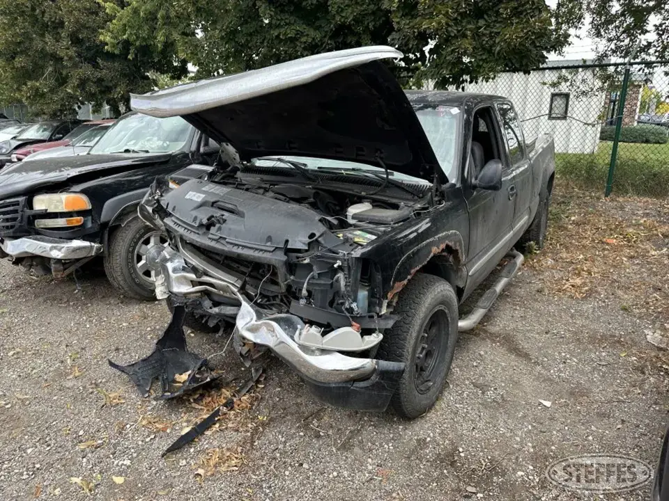 2003 GMC Sierra K1500 Half Ton Pickup