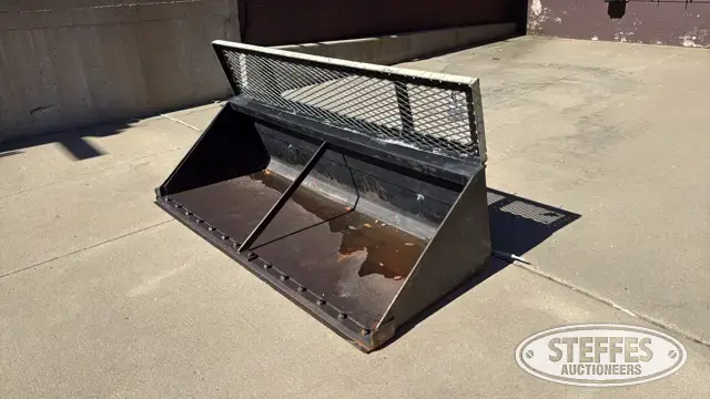 Shop-built snow bucket