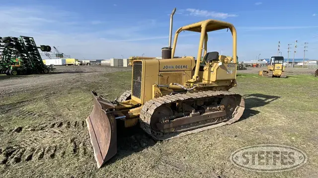 1986 Deere 450E