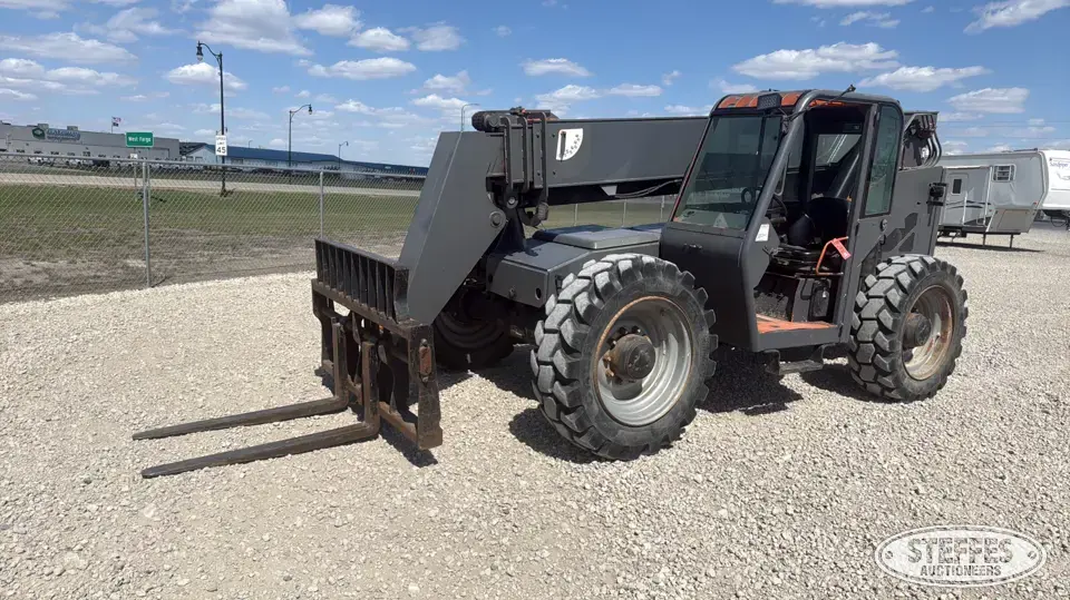 2013 JLG 8042 Telescopic Forklift