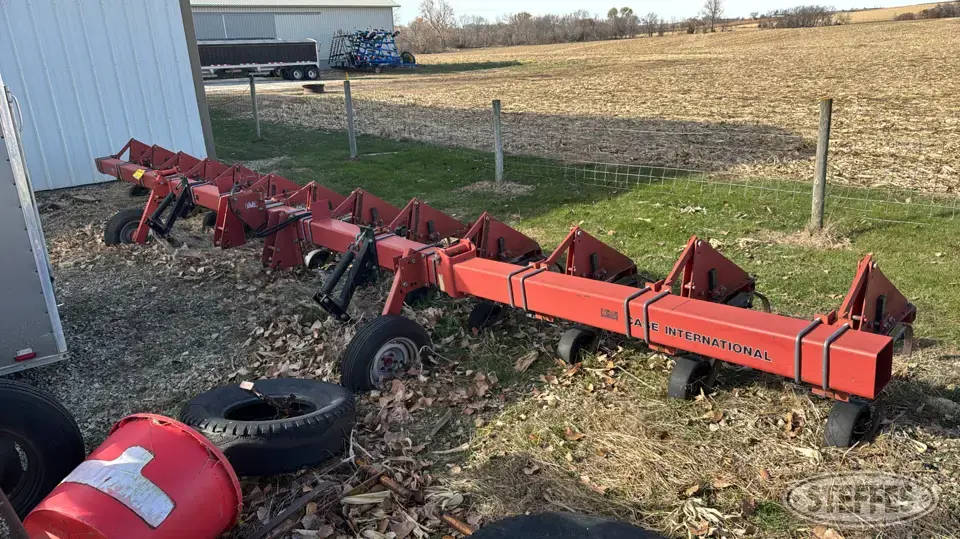Case IH 183 Row Crop Cultivator