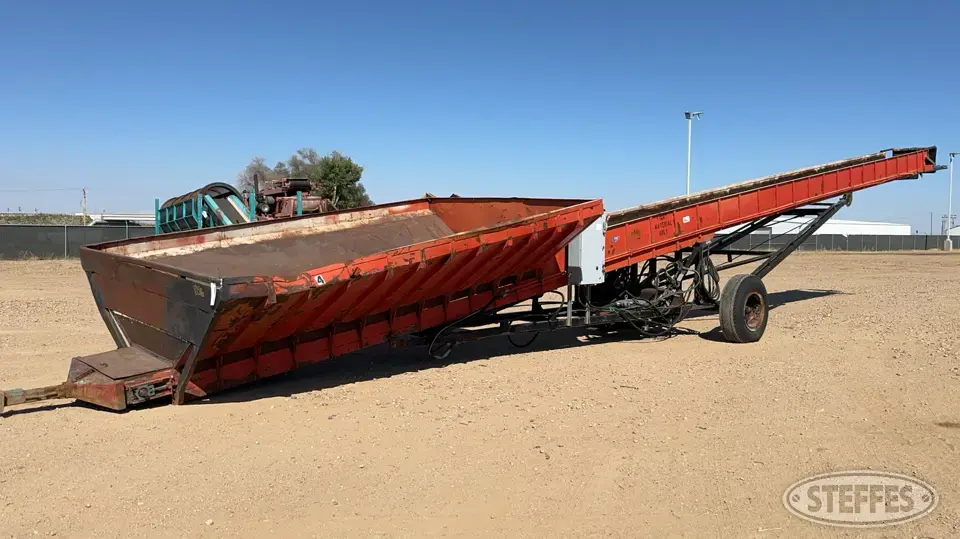 1996 IMCO Elevator Stationary Conveyor