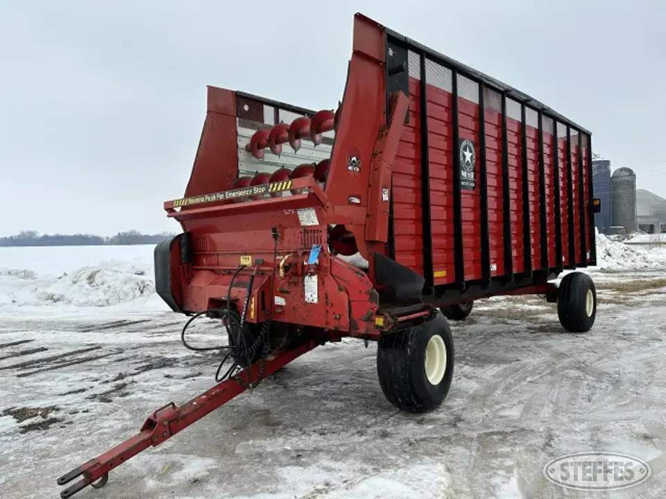 Meyer 4620 Forage Wagon
