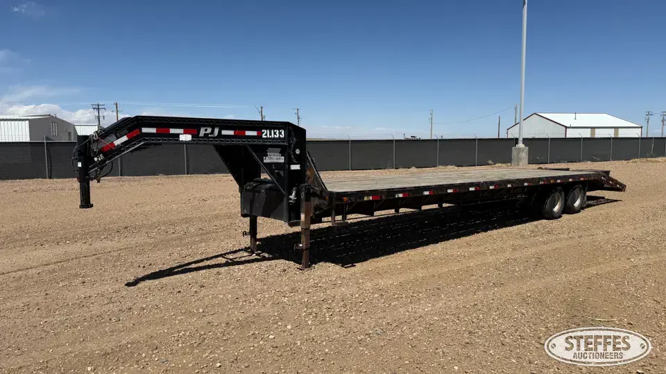 2014 PJ FD352 Flatbed Trailer