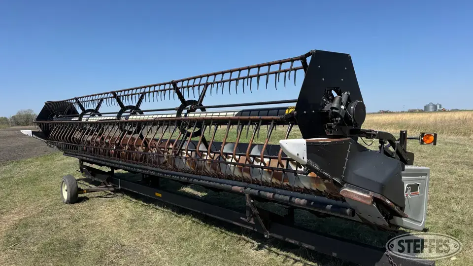 2000 AGCO 800-30F Flex Head