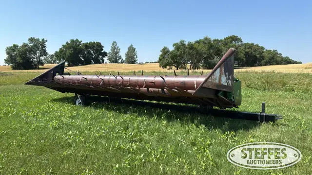 John Deere 930