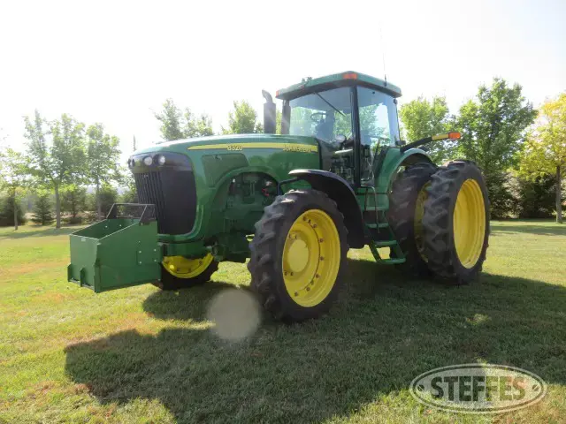 2005 John Deere 8320