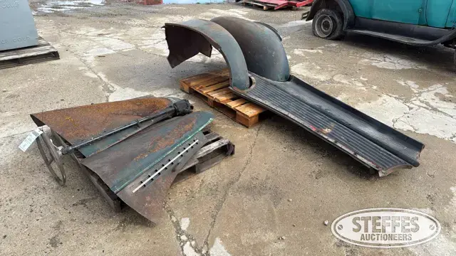 Collectible car fenders & hood doors