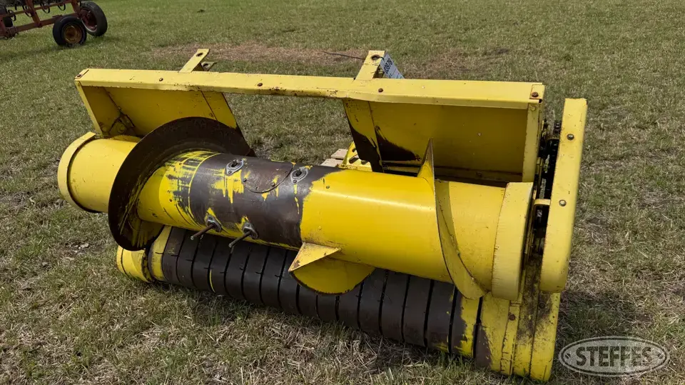 John Deere Forage Harvester Head