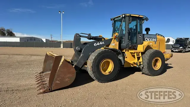 2015 Deere 644K