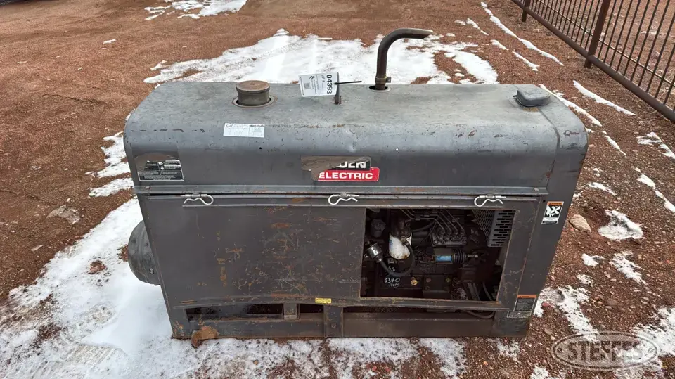 Lincoln Electric Classic 300D Welding