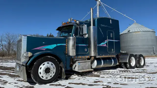 1999 Peterbilt 379 EXHD