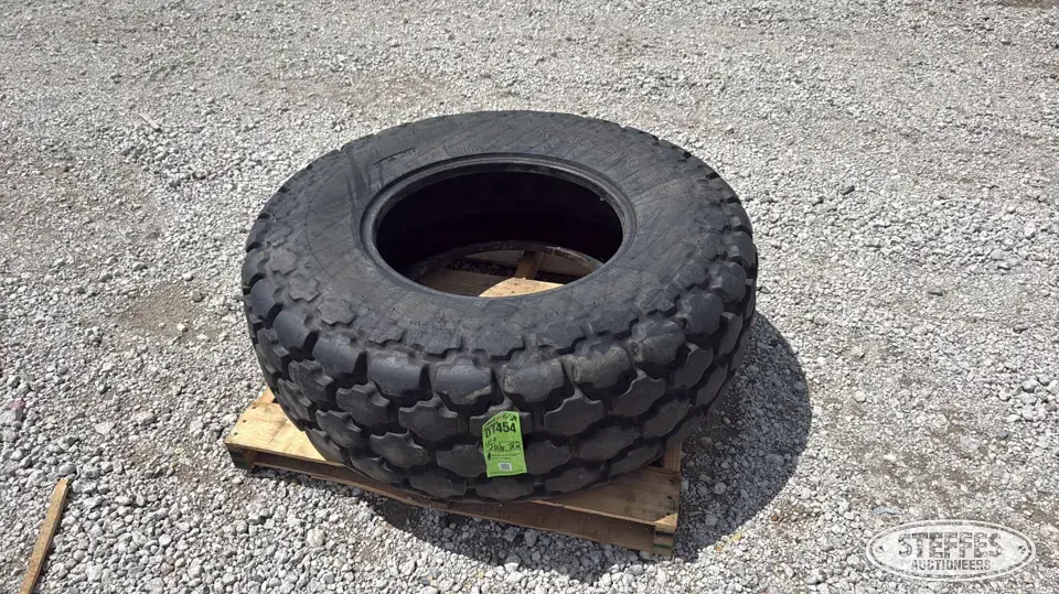 Firestone 16.9-24 tire Tractor-Implement Tire