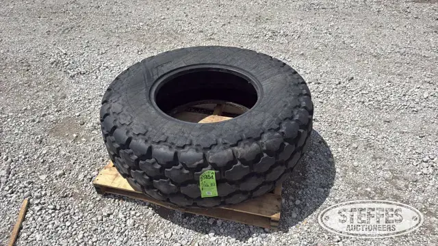 Firestone 16.9-24 tire