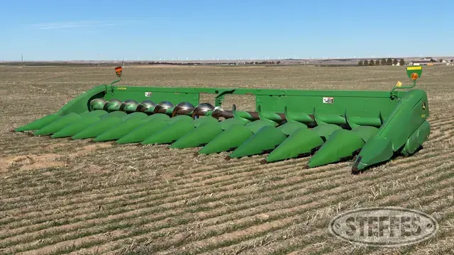 John Deere 612C