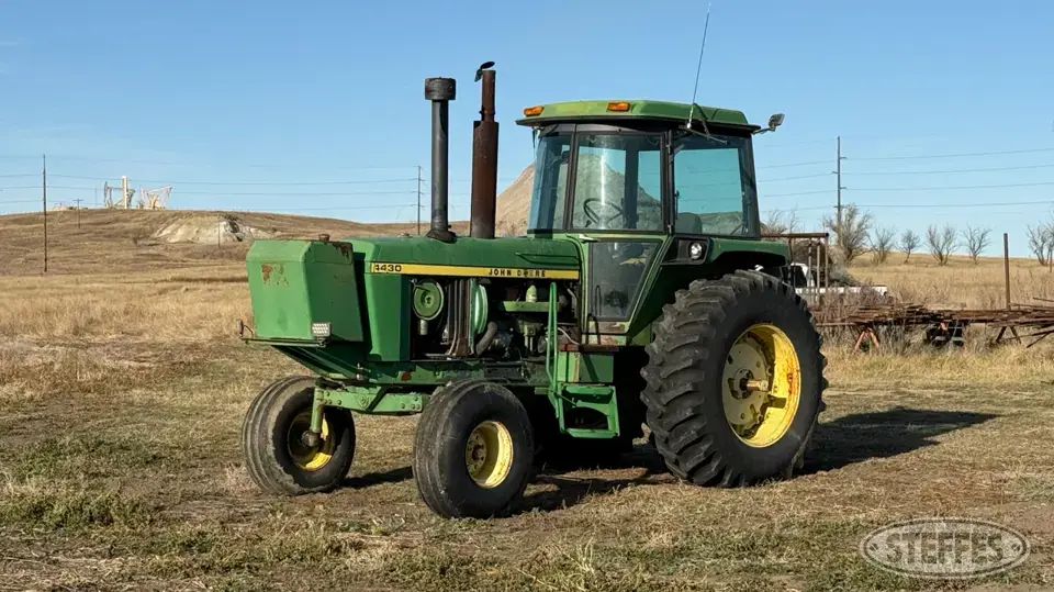 1974 John Deere 4430 2WD Tractor
