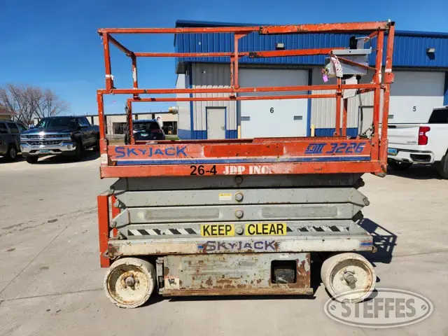 2002 SkyJack SJ3226