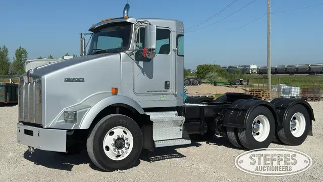 2005 Kenworth T800