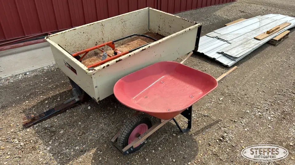Agri-Fab cart Lawn and Garden Accessory