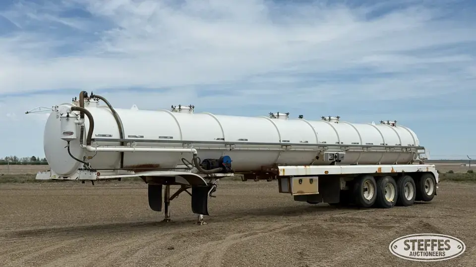 2014 Accelerated VT-185 BBL Vacuum Trailer