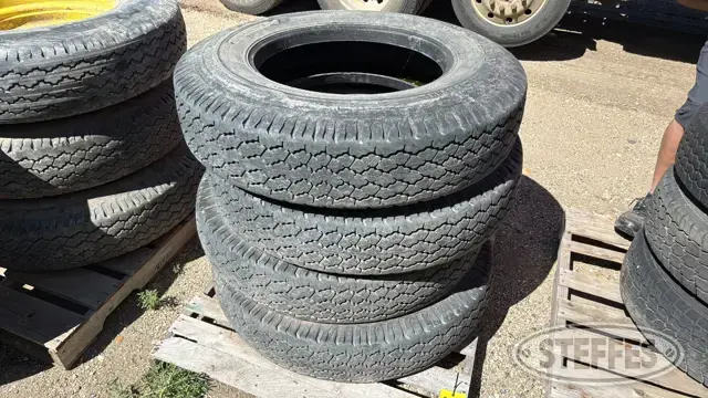 (4) Galaxy Impmaster 350 11-22.5NHS tires