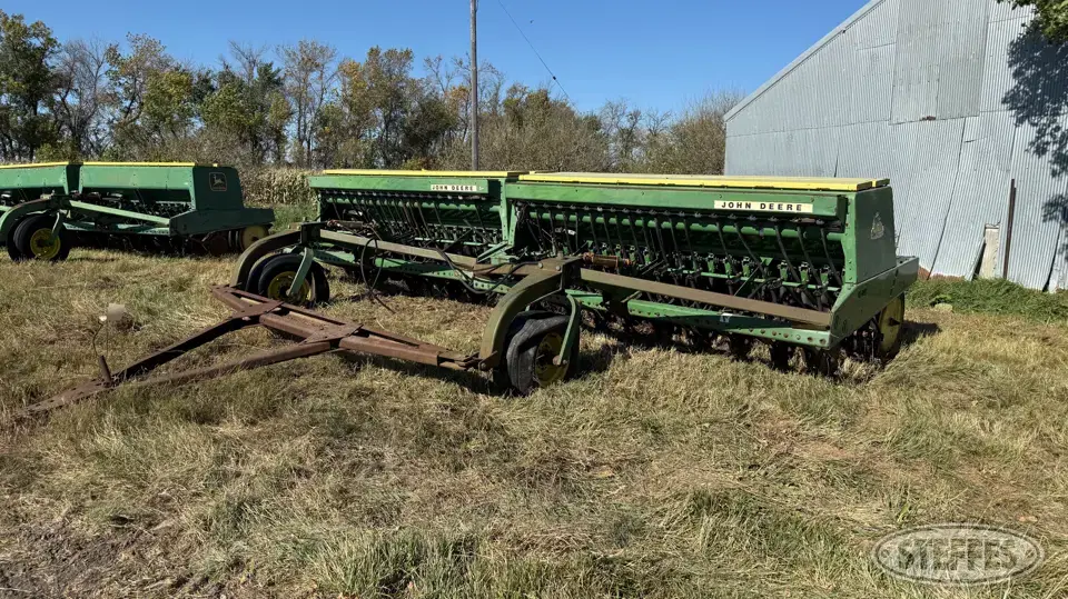 John Deere 9350 Press Drill