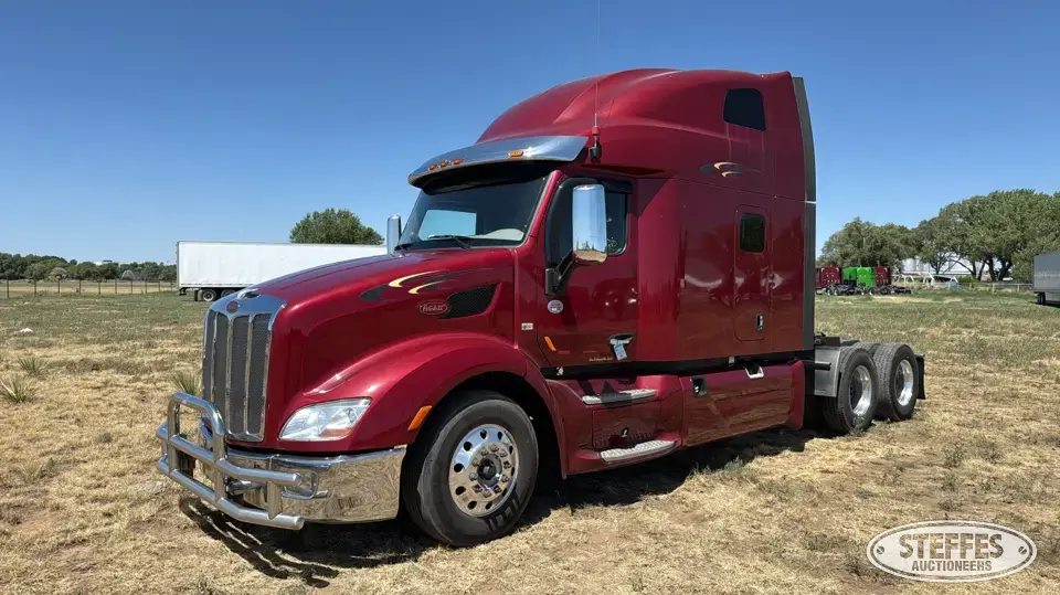 2021 Peterbilt 579 Conventional Truck with Sleeper