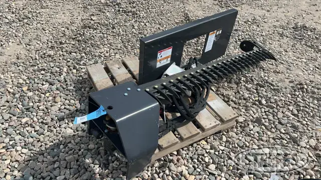2023 Wolverine SBM-12-72W