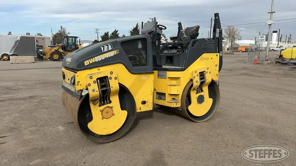 2014 Bomag BW138AD-5 Self-Propelled Tandem Compactor
