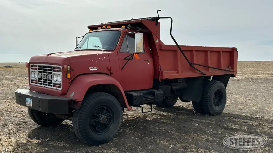 1978 GMC 7500 Dump Truck