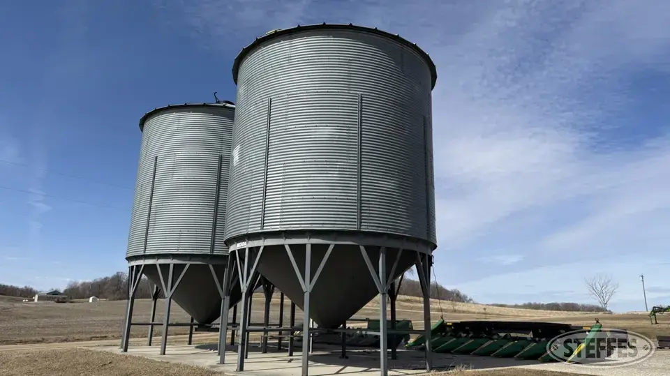 Sioux galvanized bin Hopper Bin