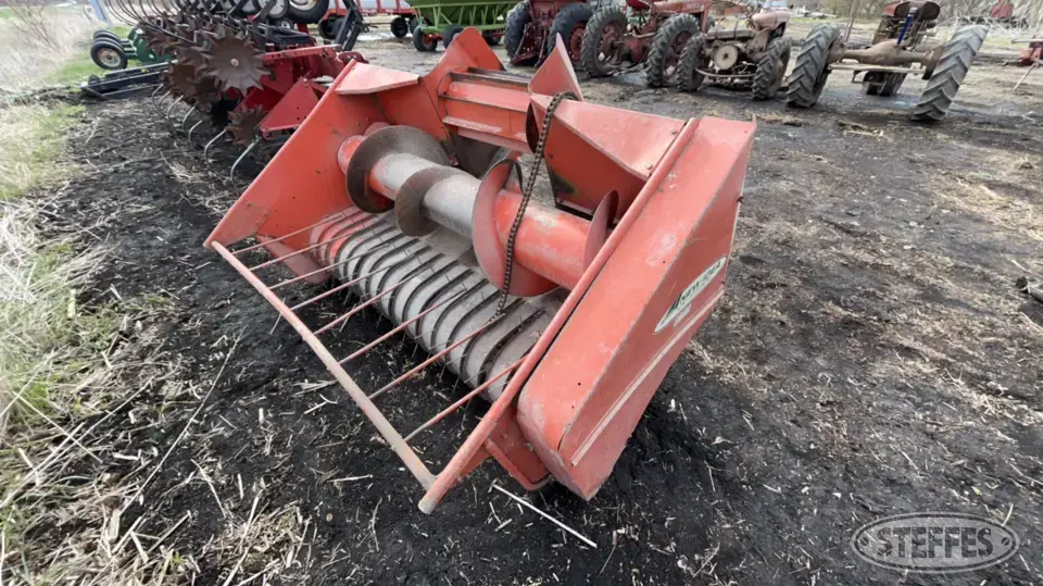 New Idea 766 Forage Harvester Head