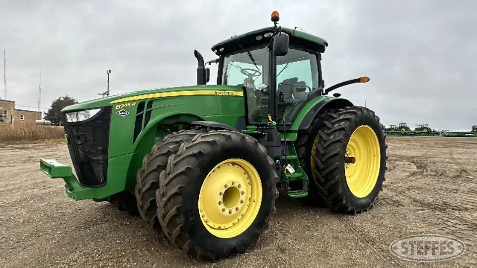 2015 John Deere 8345R MFWD Tractor
