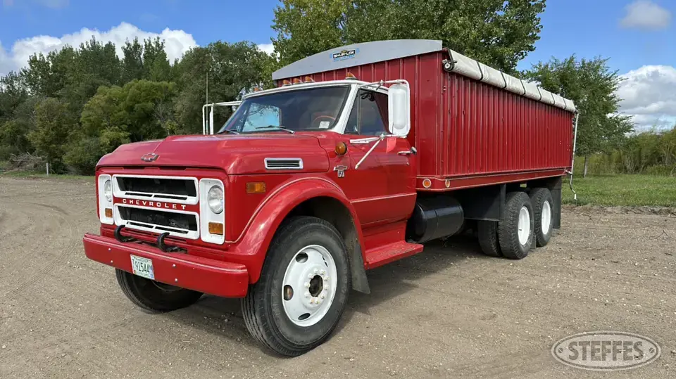 1968 Chevrolet C50 Tandem Boxed Truck