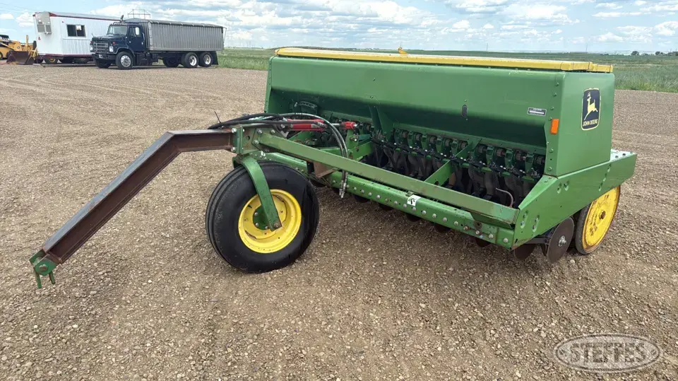 John Deere 9350 Press Drill