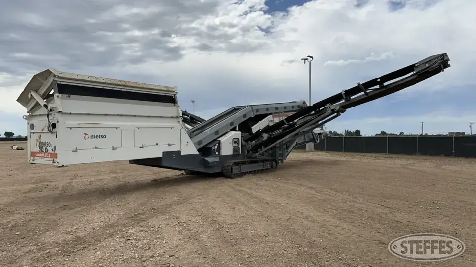 2017 Metso ST3.8 Screen Plant