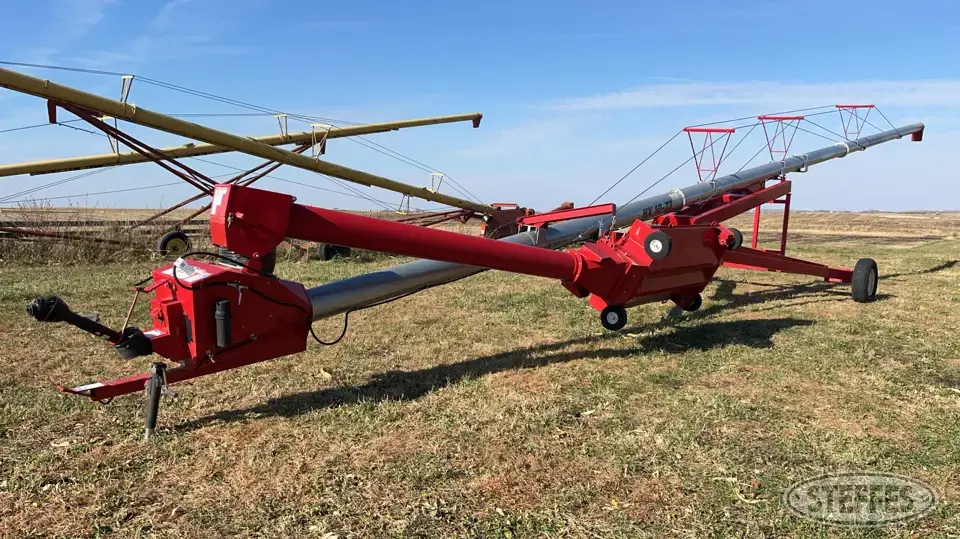 2020 Hutchinson HX10-73 Swing Hopper Auger