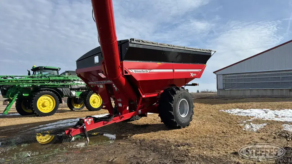 2018 Unverferth 1119 Grain Cart