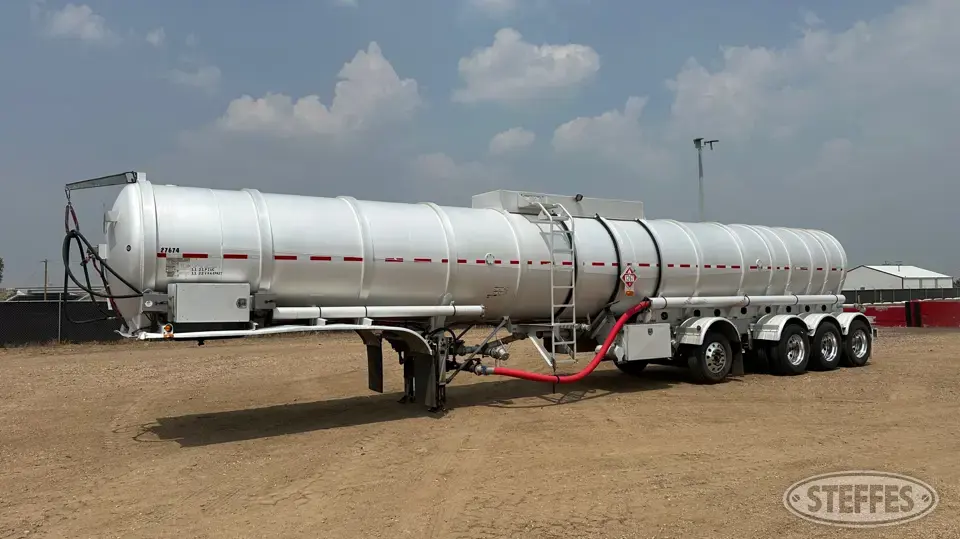 2016 Heil Tank Trailer