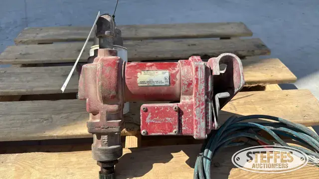 Fuel transfer pump
