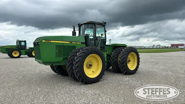 1993 John Deere 8960