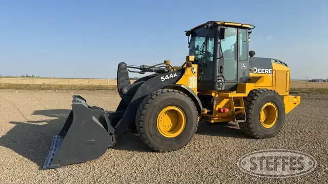 2016 Deere 544K