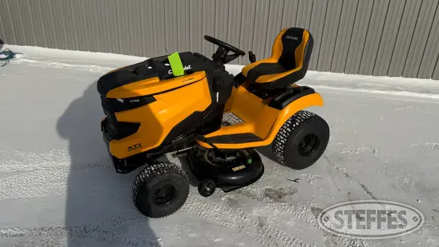 2024 Cub Cadet LT42