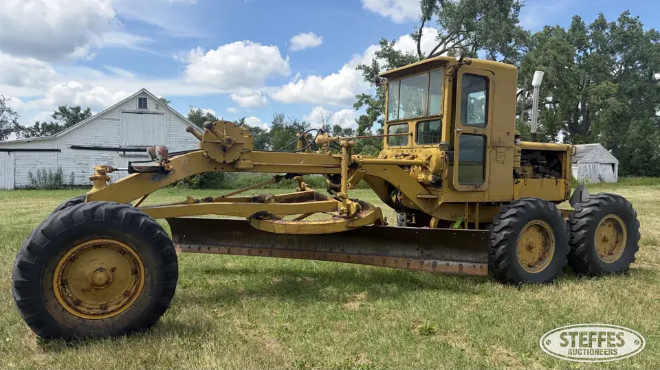 CAT 112 Motor Grader