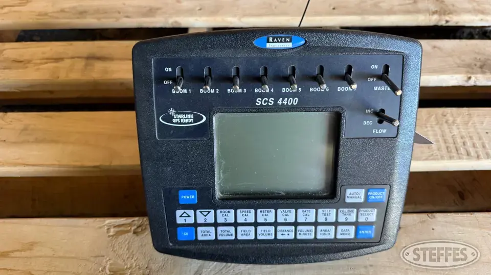 Raven SCS4400 sprayer controller