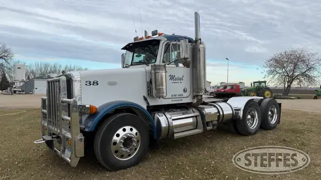 1999 Peterbilt 378