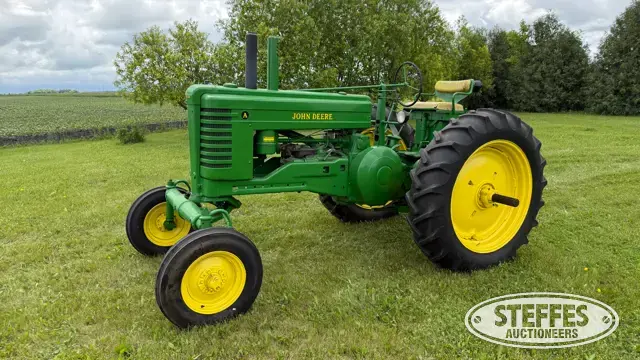 1949 John Deere A
