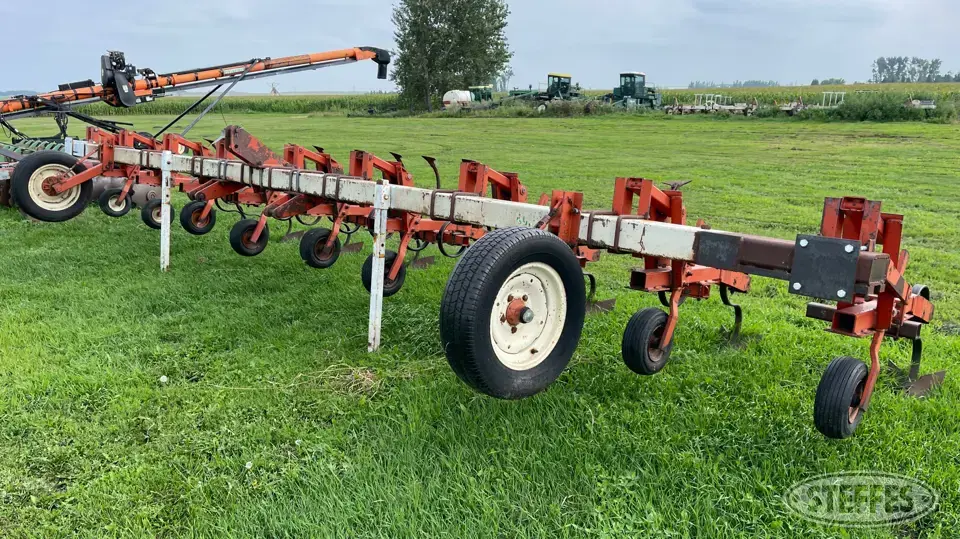 Harriston Row Crop Cultivator