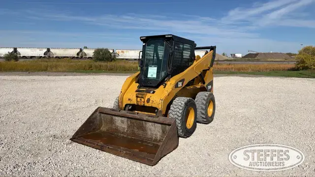 2010 CAT 252B3